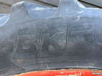 Räder, Reifen, Felgen & Distanzringe  Cultuur Dubbellucht 320/90R54