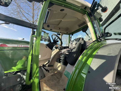 Schlepper / Traktor Fendt 211 Power