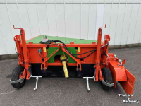 Krautschläger Holaras UM210 front uienloofklapper