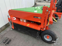 Krautschläger Holaras UM210 front uienloofklapper