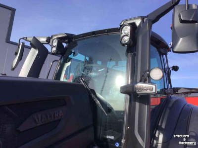Schlepper / Traktoren Valtra Q305 twin trac