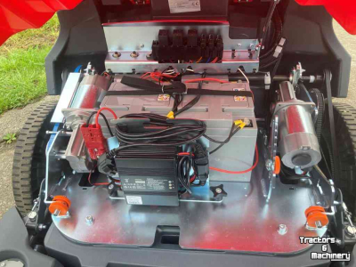 Kehr- und Kehrsaugmaschinen Meclean Buster 950 E pro elektrisch