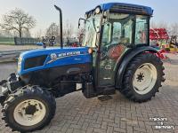Obsttraktor New Holland T4.105N Smalspoor tractor
