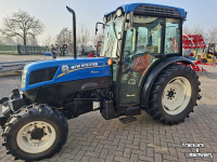Obsttraktor New Holland T4.105N
