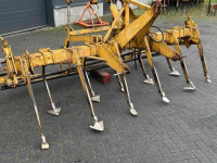 Grubber Rumptstad Cultivator