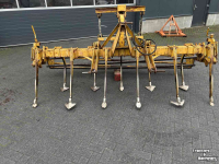 Grubber Rumptstad Cultivator