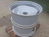 Räder, Reifen, Felgen & Distanzringe Massey Ferguson 16x34 inch