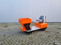 Sonstiges Gartenbaumaschinen und Zubehör Van Der Sluis Zelfrijdende Korrelstrooier