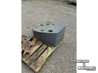 Frontgewichte New Holland New Holland G/70 Serie 8 x 110 KG Frontgewichten 
