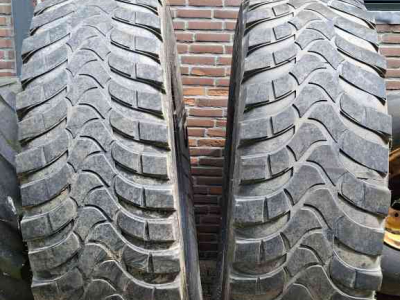 Räder, Reifen, Felgen & Distanzringe Mitas 480/80R38 IND