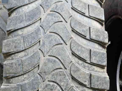 Räder, Reifen, Felgen & Distanzringe Mitas 480/80R38 IND