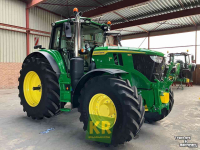 Schlepper / Traktor John Deere 6M 220