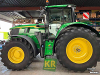 Schlepper / Traktor John Deere 6M 220