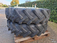 Räder, Reifen, Felgen & Distanzringe Ford 13.6-38 Vredestein 3 ster 34 inch