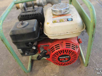 Wasserpump  Pramac MP36-2 vuilwaterpomp motorpomp Honda benzinemotor pompset