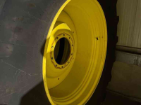 Räder, Reifen, Felgen & Distanzringe Michelin 650/85R38   95%