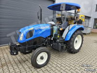 Schlepper / Traktor New Holland T 4S.75 ROPS 2WD STAGE V