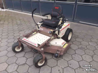 Aufsitzrasenmäher Grasshopper 100V 4X RD52