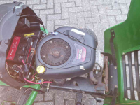 Aufsitzrasenmäher John Deere l107