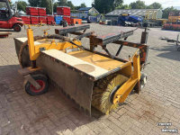Kehrmaschine  Veegmachine / Veegbezem / Rolbezem