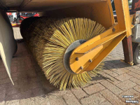 Kehrmaschine  Veegmachine / Veegbezem / Rolbezem