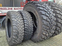 Räder, Reifen, Felgen & Distanzringe BKT 710/70R42 Ridemax en Mitas HCM 440/80R34 (M+S)