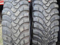 Räder, Reifen, Felgen & Distanzringe BKT 710/70R42 Ridemax en Mitas HCM 440/80R34 (M+S)