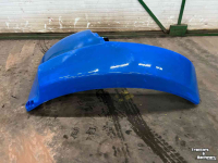 Gebrauchte Teile für Traktoren New Holland Spatbord 48104081