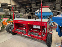 Drillmaschine Kongskilde Ecoline kouter zaaimachine 29 pijpen