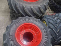 Räder, Reifen, Felgen & Distanzringe Continental 900/60R38 & 750/55R30 SFT op Fendt velg !