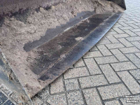 Ladeschaufeln Hekamp verreikerbak grondbak New Holland 250 CM