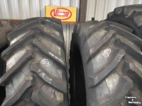 Räder, Reifen, Felgen & Distanzringe Trelleborg banden set 600/65R38 & 480/65R28 TM800