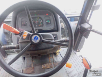 Schlepper / Traktor New Holland TL100 Power Shuttle