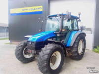Schlepper / Traktor New Holland TL100 Power Shuttle