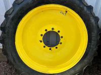 Räder, Reifen, Felgen & Distanzringe  BKT 320/85R38 RT855 +/- 26MM op JD Velg 281-335-10