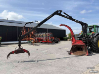 Holzhäcksler Ufkes Greentec 930 met Nokx 4372 kraan