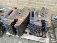 Frontgewichte Valtra gewichten 50kg 12 stuks
