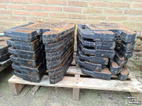 Frontgewichte Valtra gewichten 50kg 12 stuks