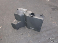 Diverse Gebrauchte Teile Massey Ferguson HYDRAULIEKTANK 7600-SERIE