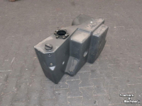 Diverse Gebrauchte Teile Massey Ferguson HYDRAULIEKTANK 7600-SERIE