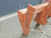 Tiefenlockerer Kuhn DC 300 Voorzetwoeler