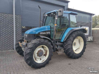 Schlepper / Traktor New Holland TS 110