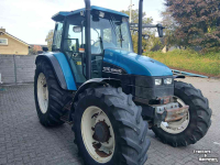 Schlepper / Traktor New Holland TS 110