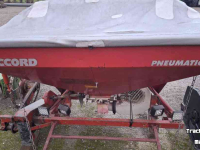 Drillmaschine Accord Pneumatic DL Zaaitank