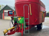 Futtermischwagen Vertikal Strautmann Verti-Mix 2401 Voermengwagen, voerwagen, mixer, voermachines