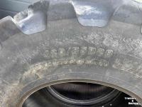Räder, Reifen, Felgen & Distanzringe Bridgestone 520/85R38 en 420/85R28 VX-TRACTOR