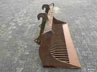 Gesteinlöffels Hekamp Puinriek shovel 250 cm breed Volvo ophanging