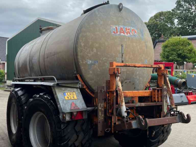 Gülletankwagen / Güllefässer Jako BT12500T Mesttank, watertank, tandemas, mestverwerking
