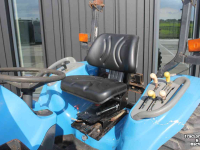 Gartentraktoren New Holland TC25D (Shibaura ST324H) hydrostaat minitrekker tractor met voorlader frontlader