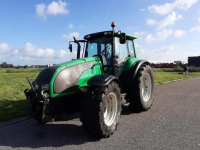 Schlepper / Traktor Valtra T190